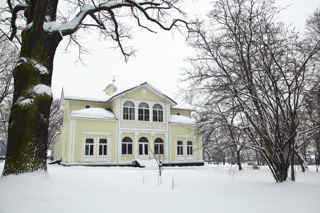 Dwór na Wolicy Hotel Dębica Exterior foto